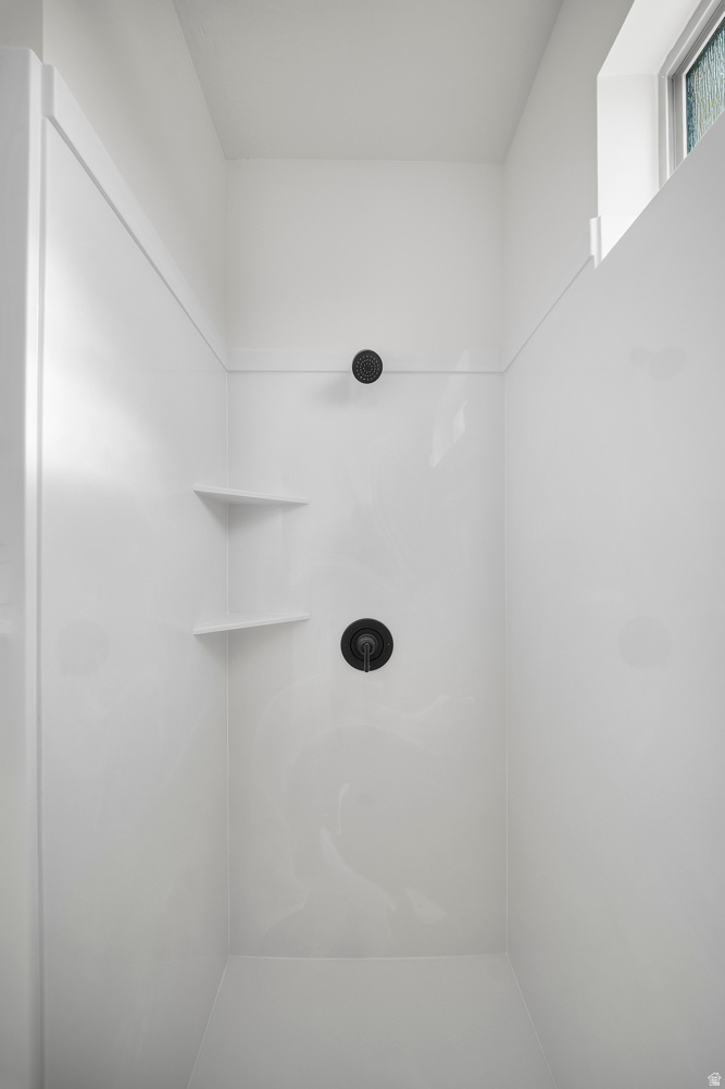 SOUTH DESERT - Residential