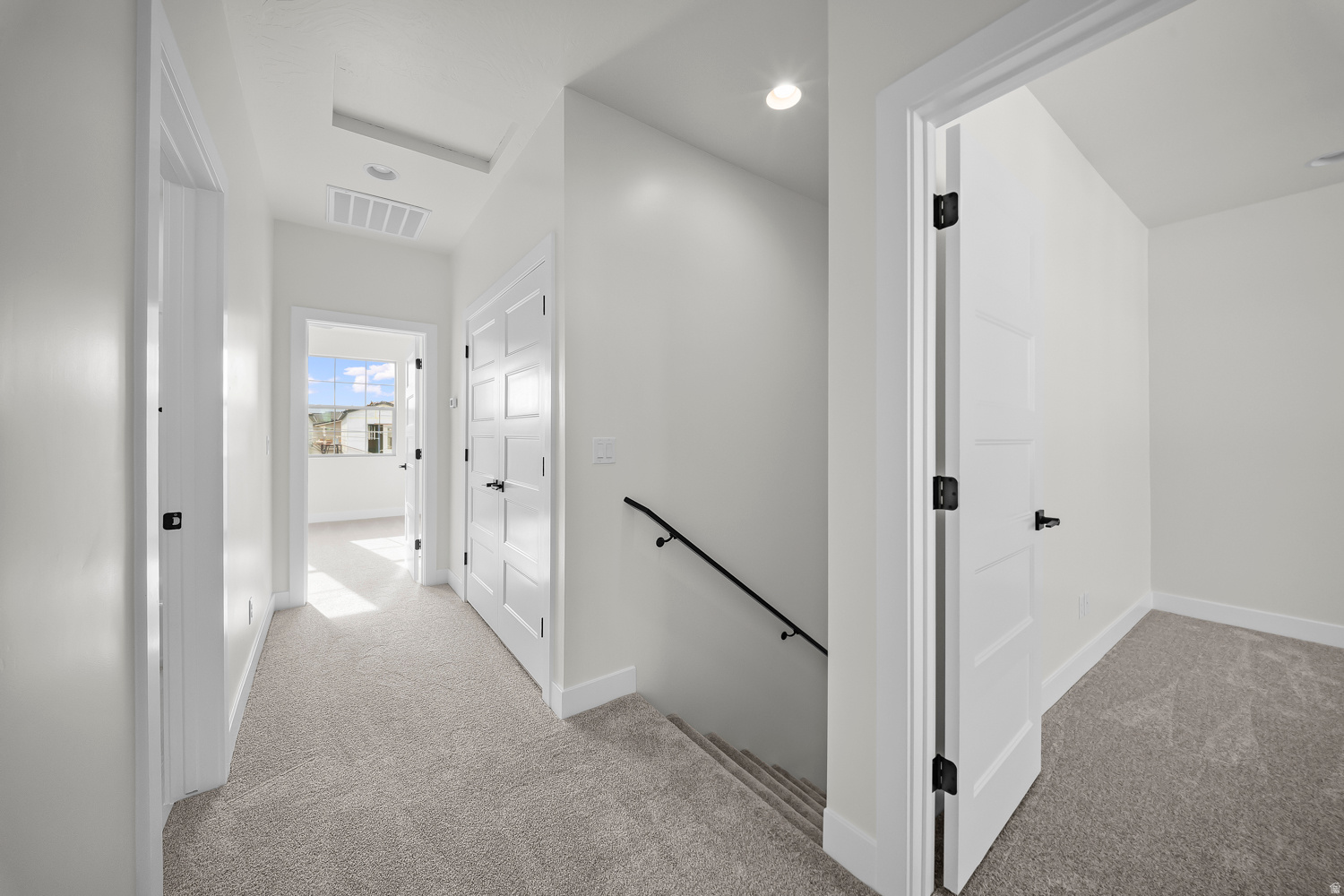 SOUTH DESERT - Residential