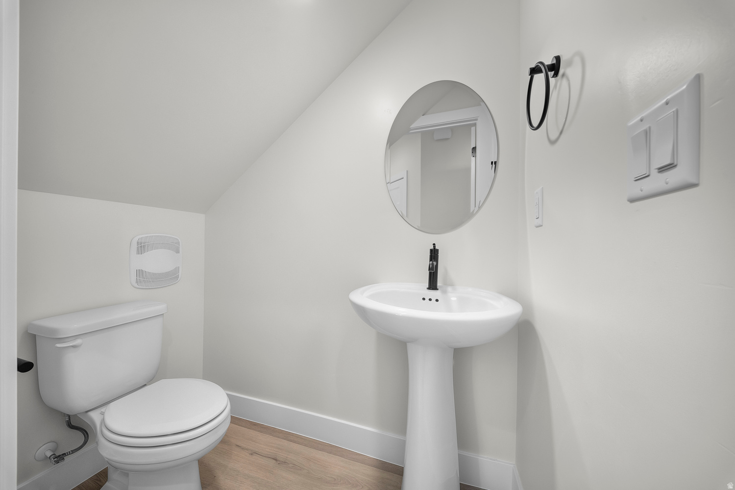 SOUTH DESERT - Residential