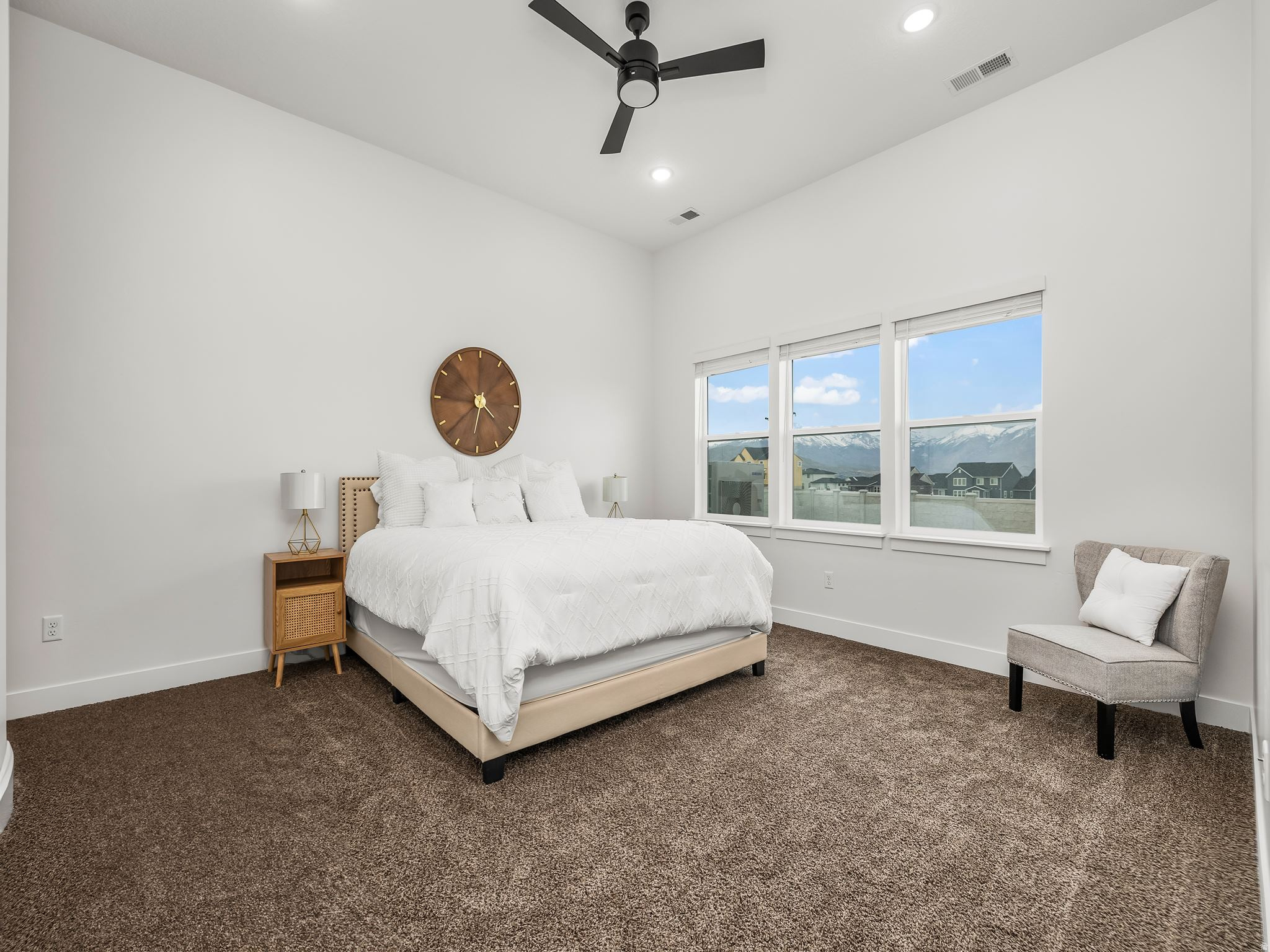 SARATOGA VIEW - Residential