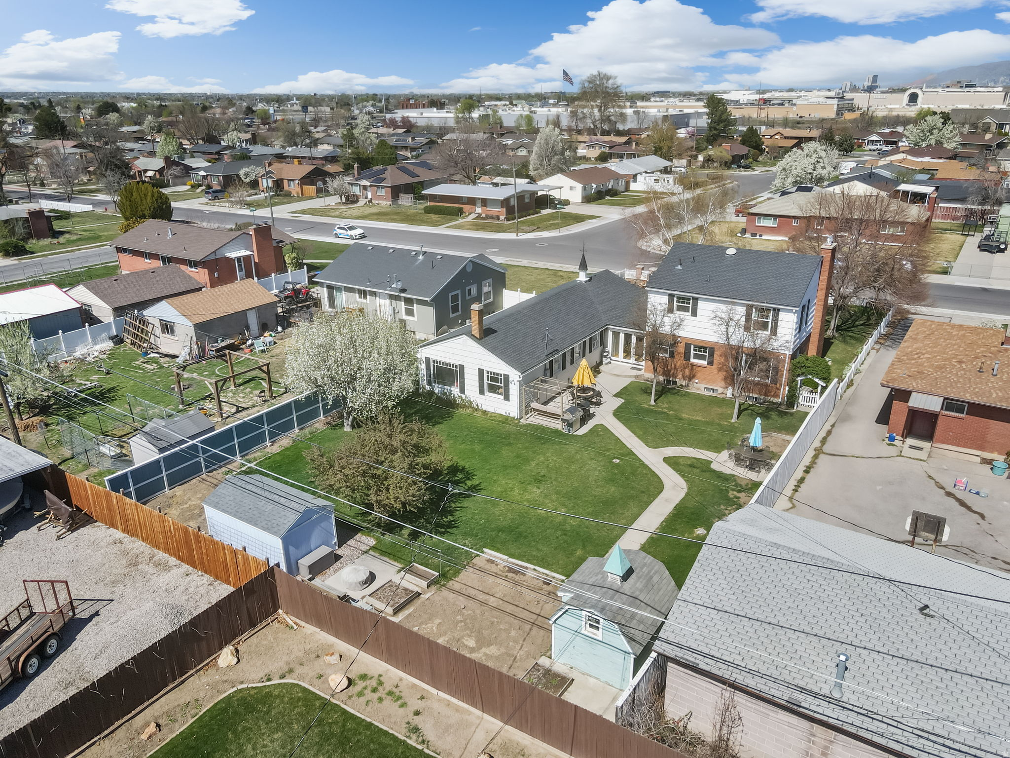 TURN PEAKS - Residential