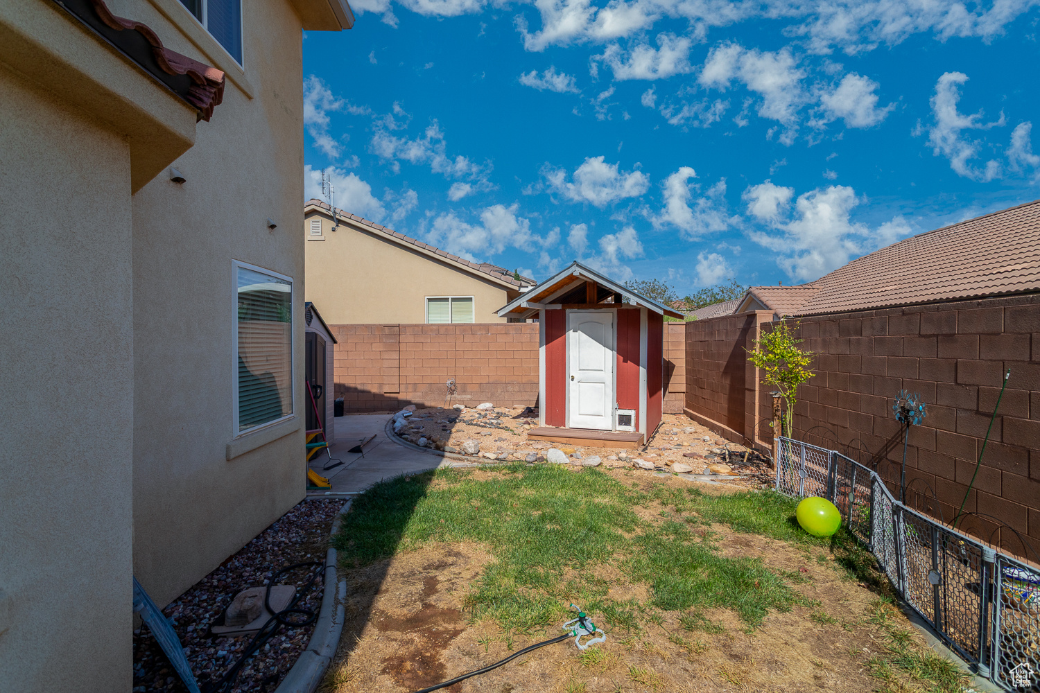 ESTATES AT HIDDEN VALLEY - Residential