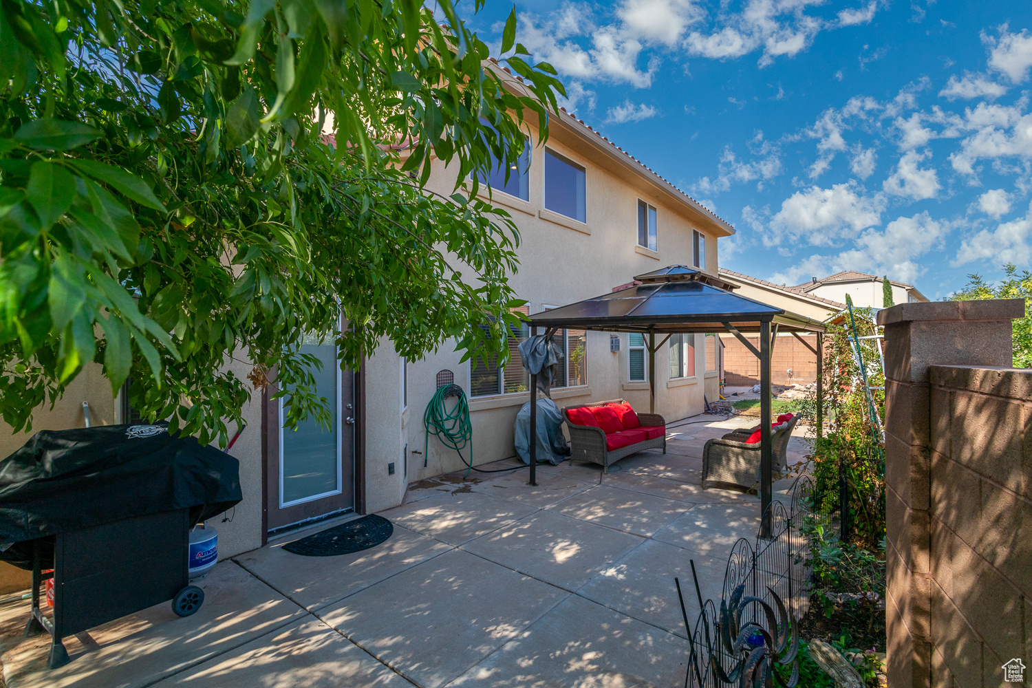 ESTATES AT HIDDEN VALLEY - Residential