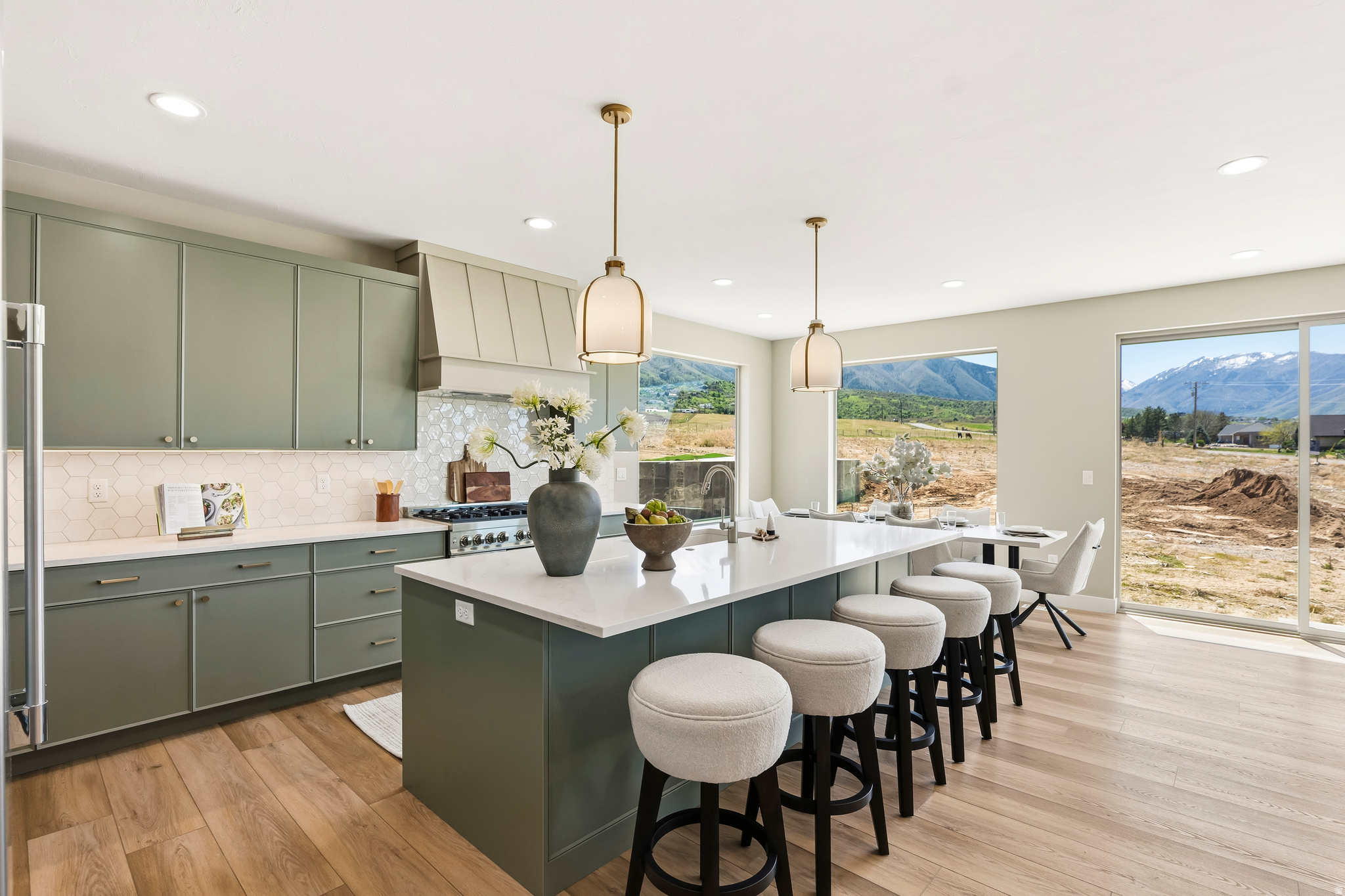 RIDGE VIEW ESTATES - Residential