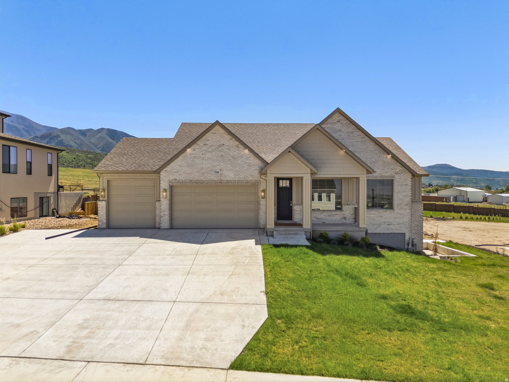 RIDGE VIEW ESTATES - Residential