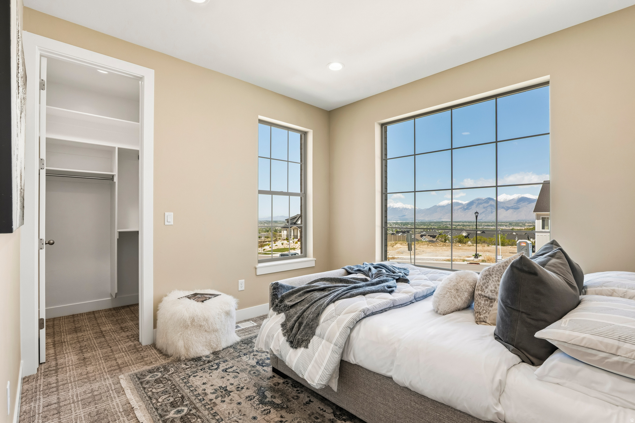 RIDGE VIEW ESTATES - Residential