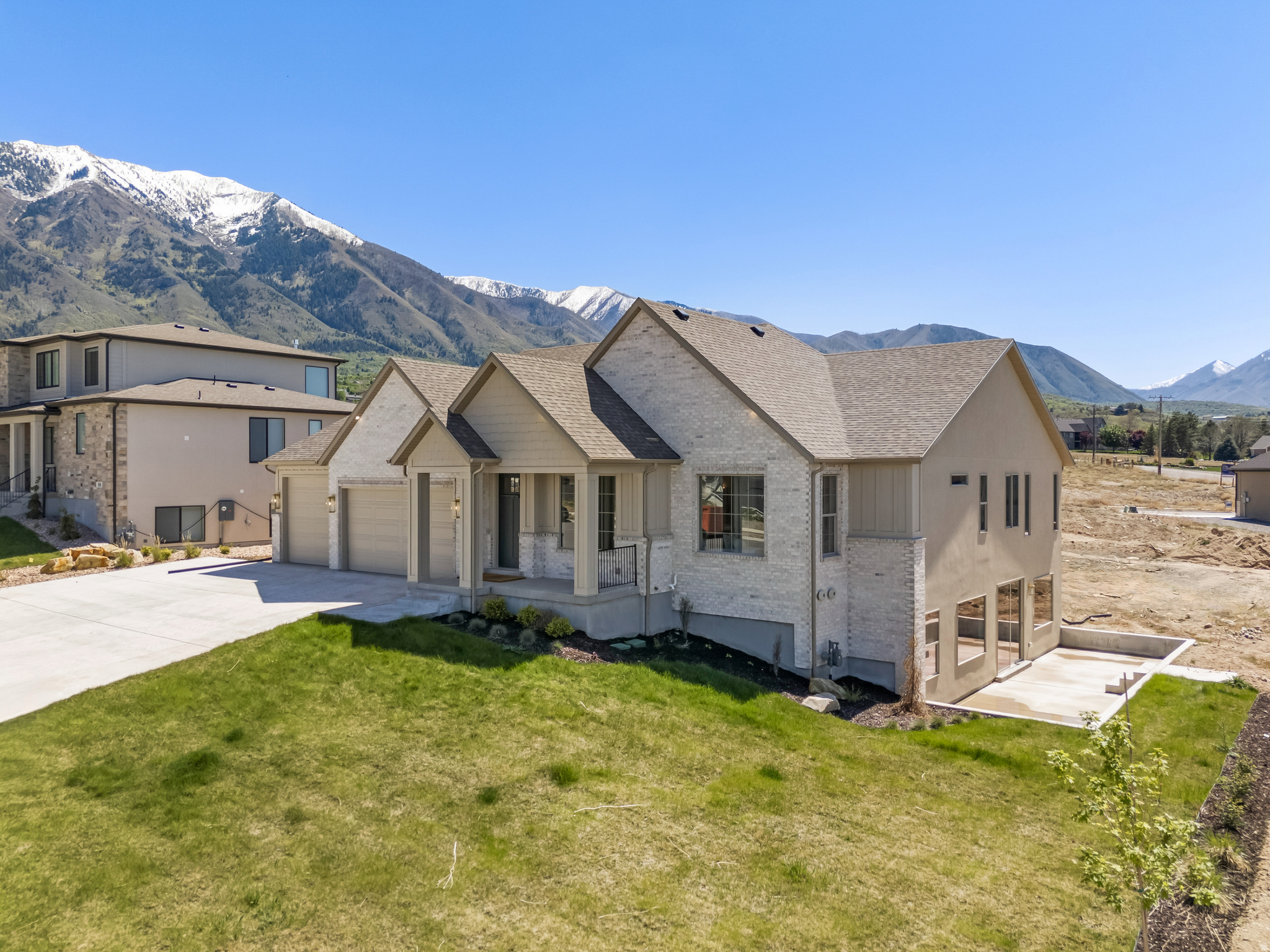 RIDGE VIEW ESTATES - Residential