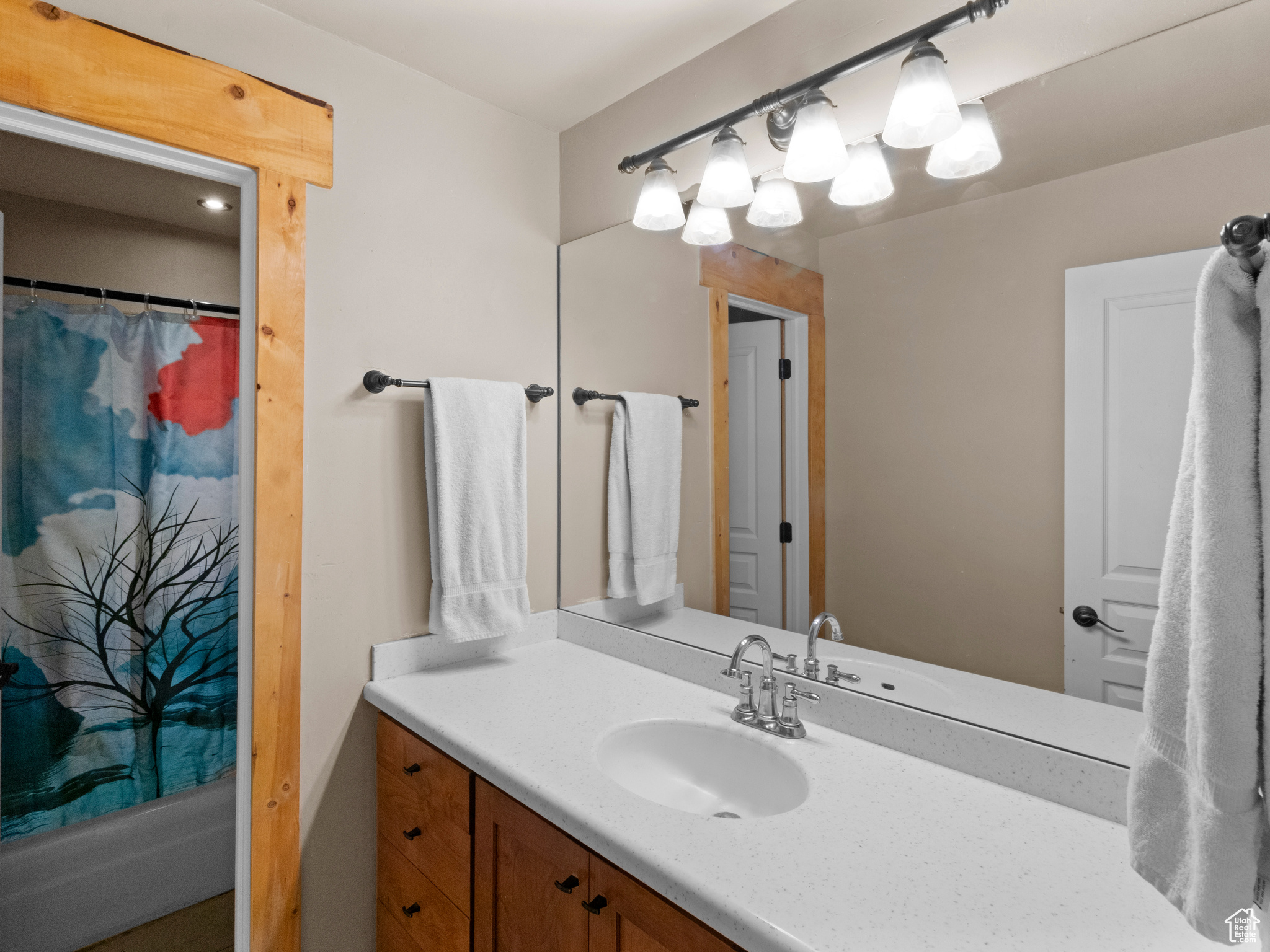 MARRCREST - Residential