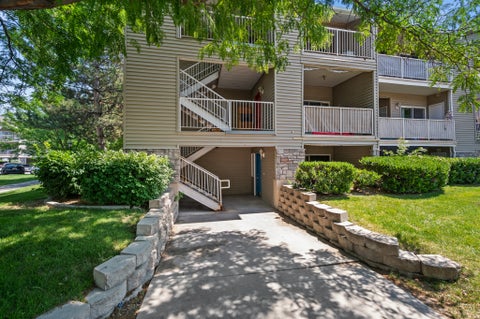 Photo of 3819 S RIVER RUN WAY #1, South Salt Lake, UT 84119 (MLS # 2167276)