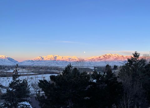 Tiny photo for 642 RIDGE DR, Heber City, UT 84032 (MLS # 2148309)