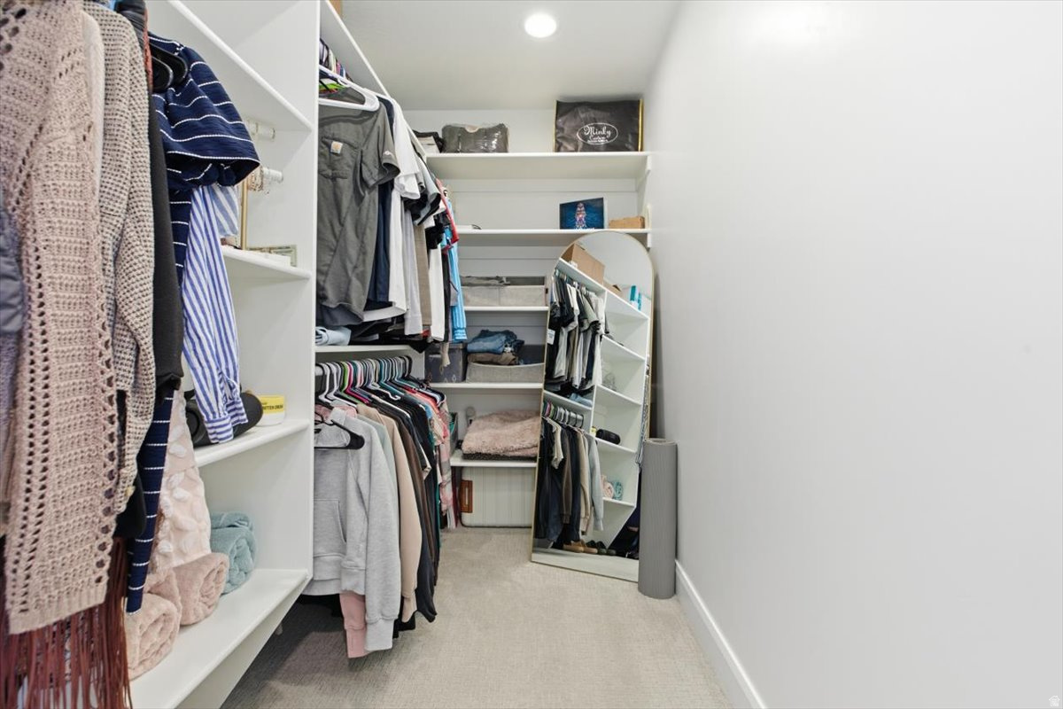 CITY CREEK - Residential