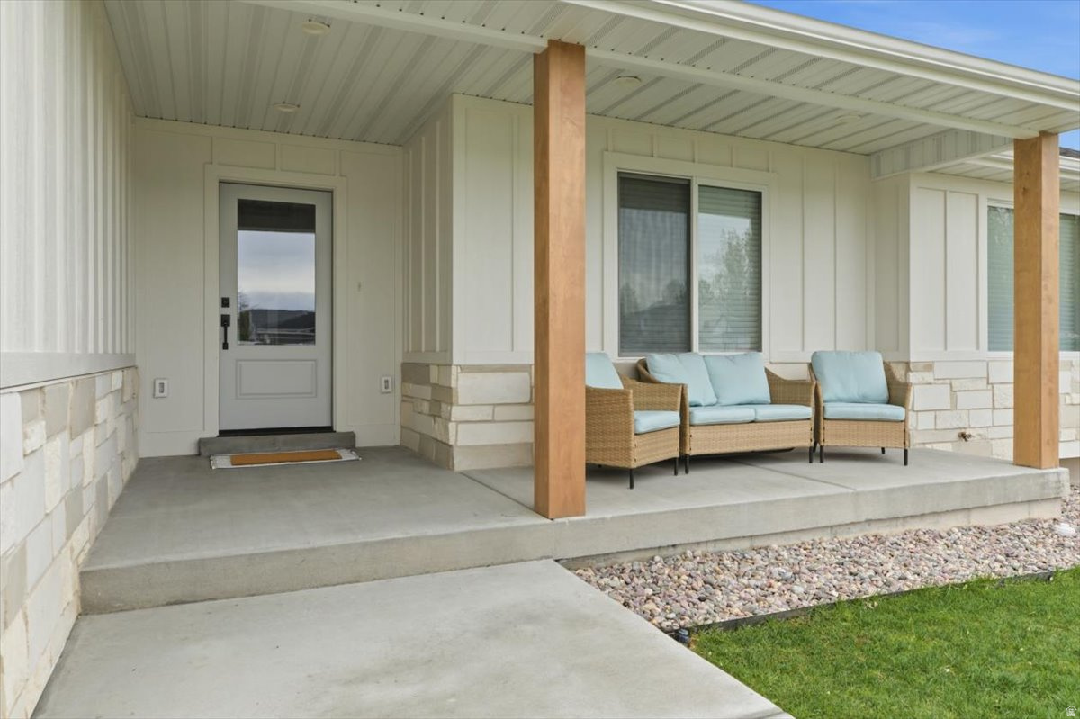 CITY CREEK - Residential