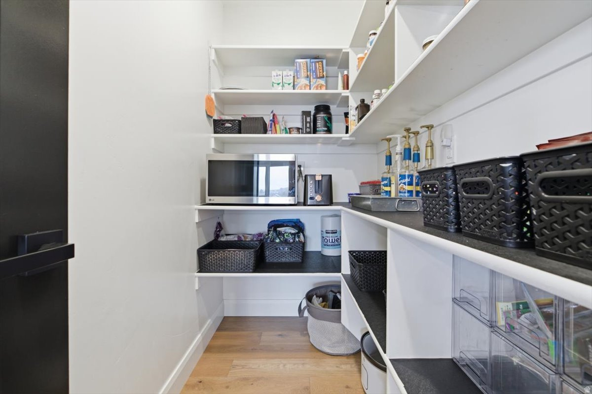 CITY CREEK - Residential