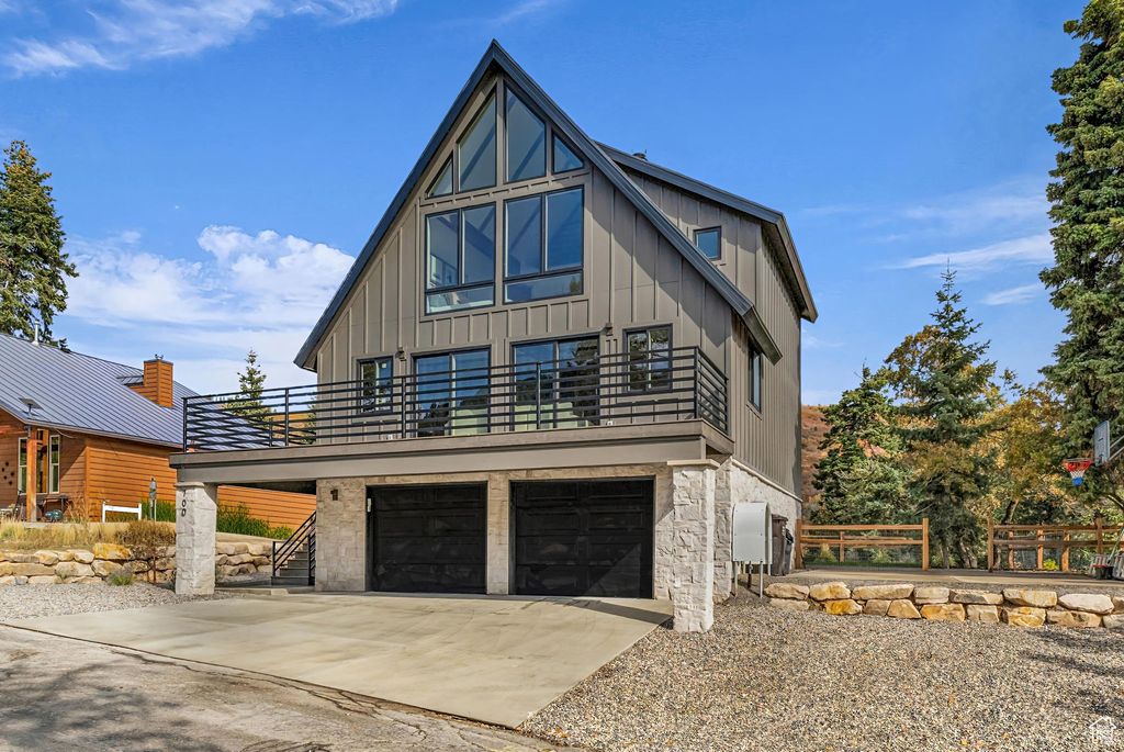 Photo of 700 ASPEN DR, Park City, UT 84098 (MLS # 2116187)