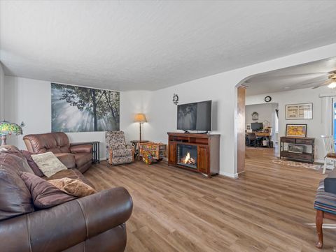 Tiny photo for 4544 W 4745 S, Salt Lake City, UT 84118 (MLS # 2129510)
