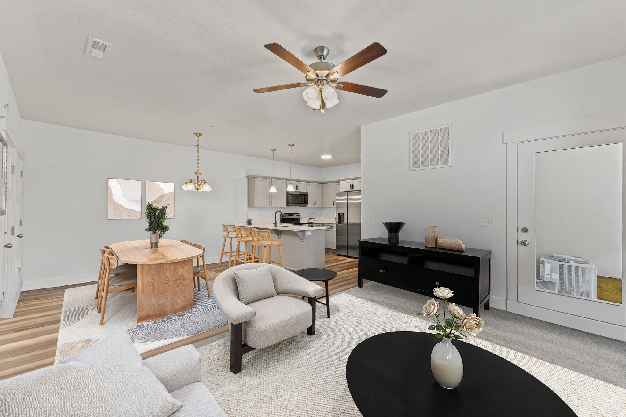 MOUNTAIN RIDGE - Residential