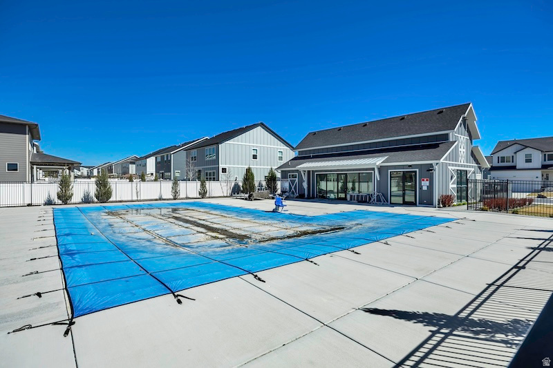 TOWNS AT BRYLEE FARMS - Residential