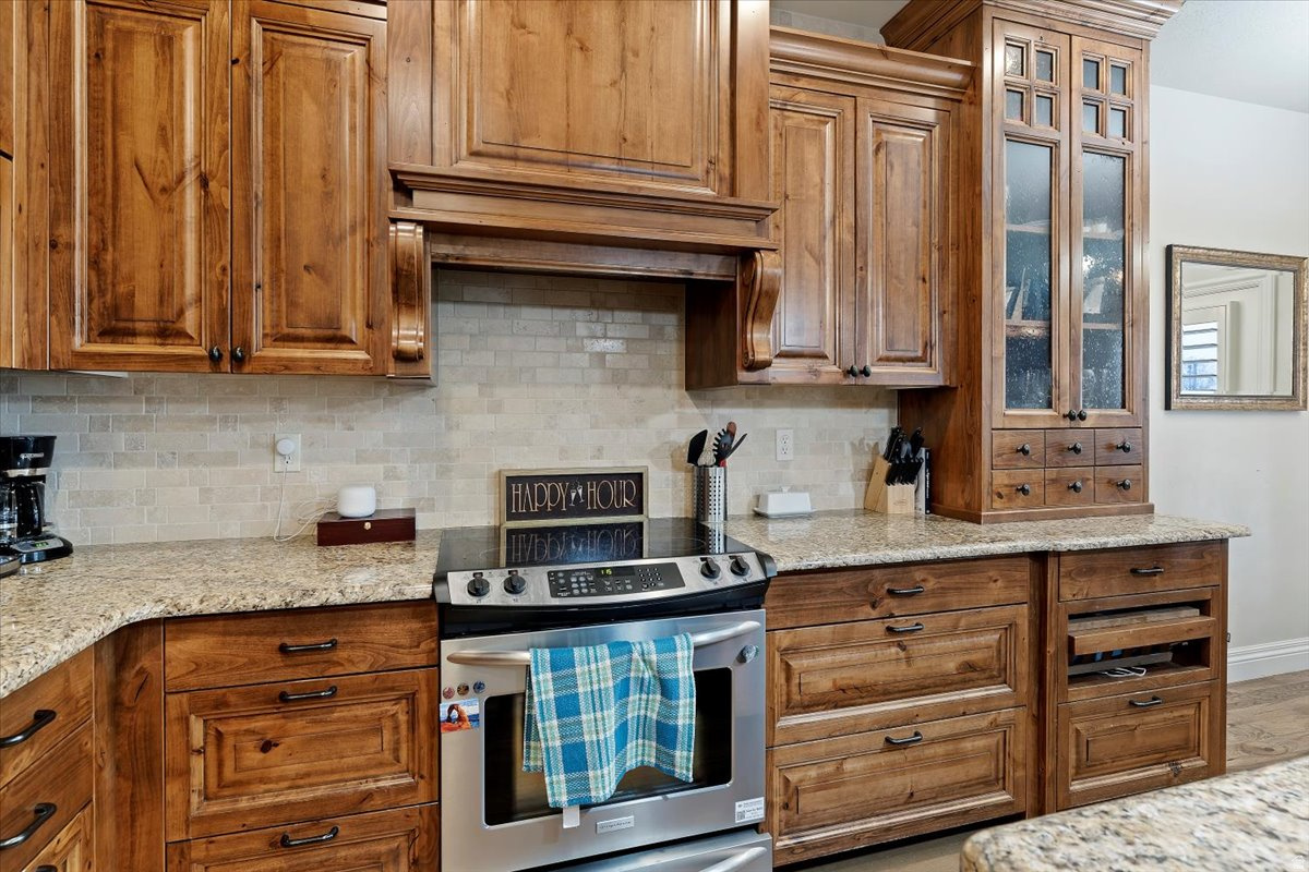 TUSCAN RIDGE - Residential