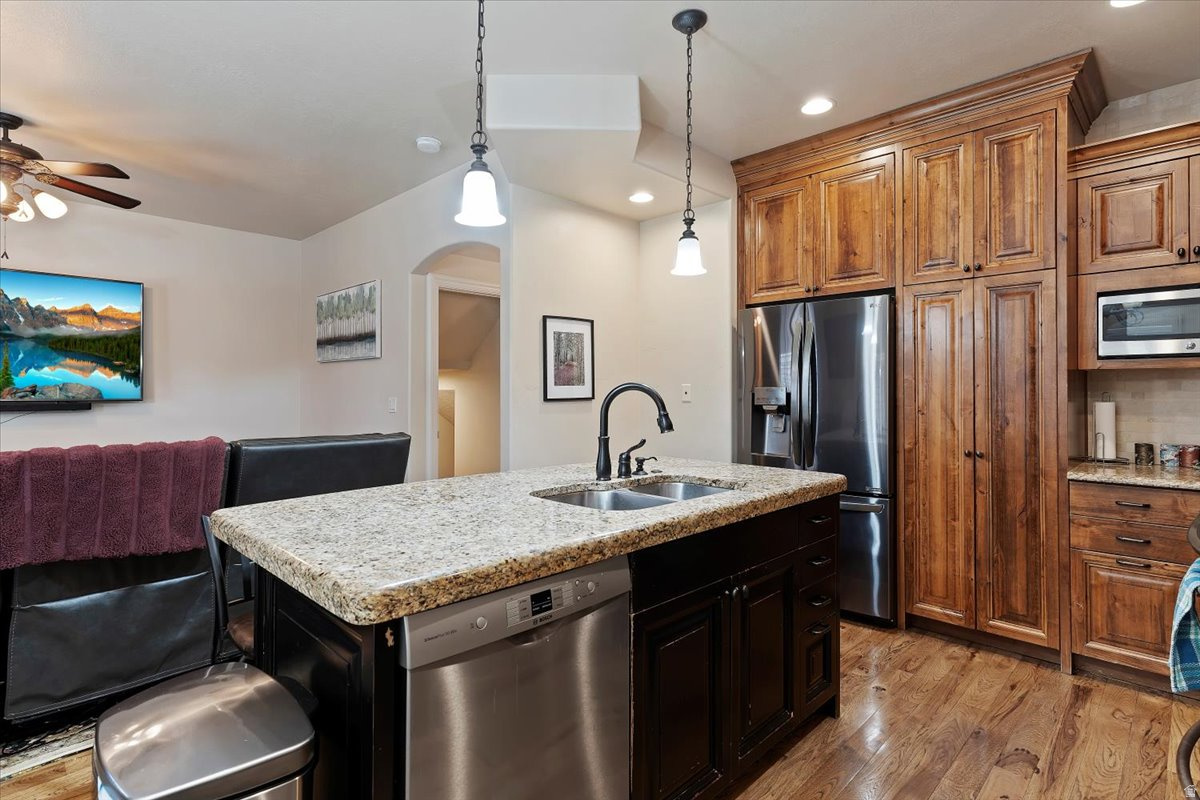 TUSCAN RIDGE - Residential