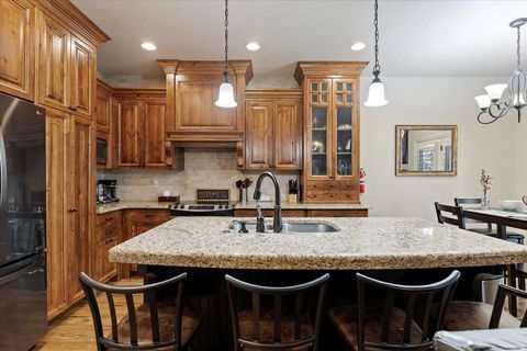 Tiny photo for 6189 S 1550 E, South Ogden, UT 84405 (MLS # 2130663)