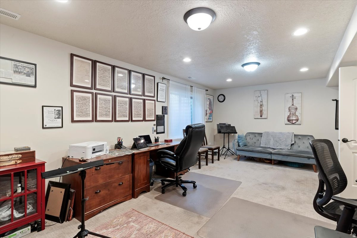 TUSCAN RIDGE - Residential