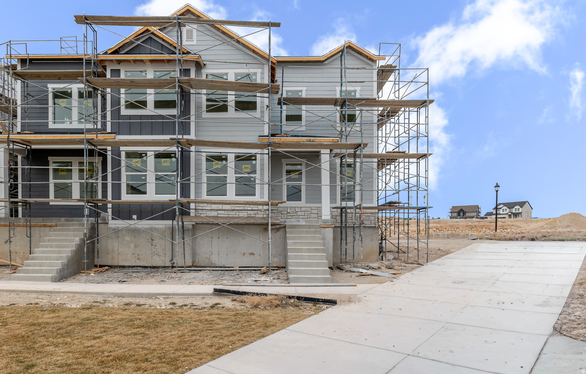 HIGHRIDGE - Residential