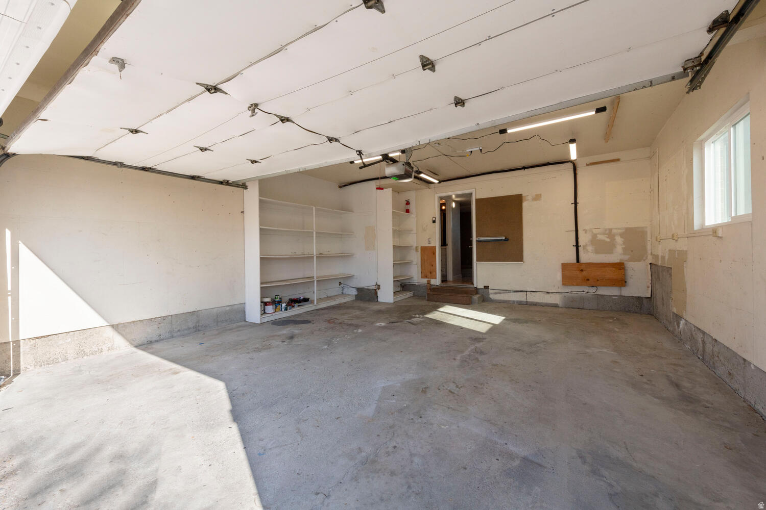 CRYSTAL RIDGE - Residential