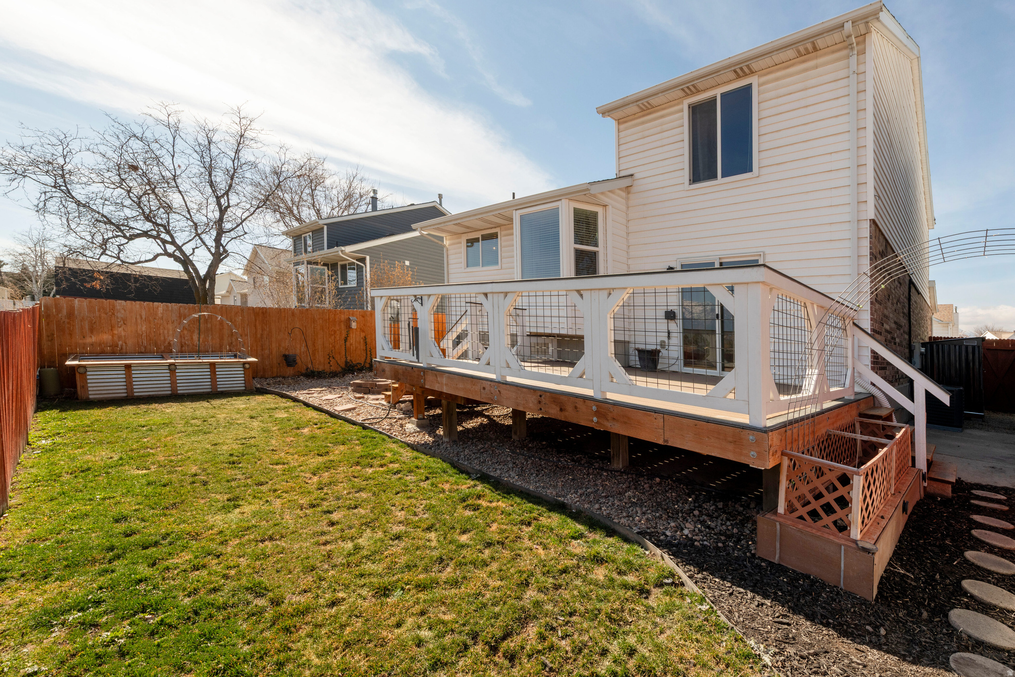 CRYSTAL RIDGE - Residential