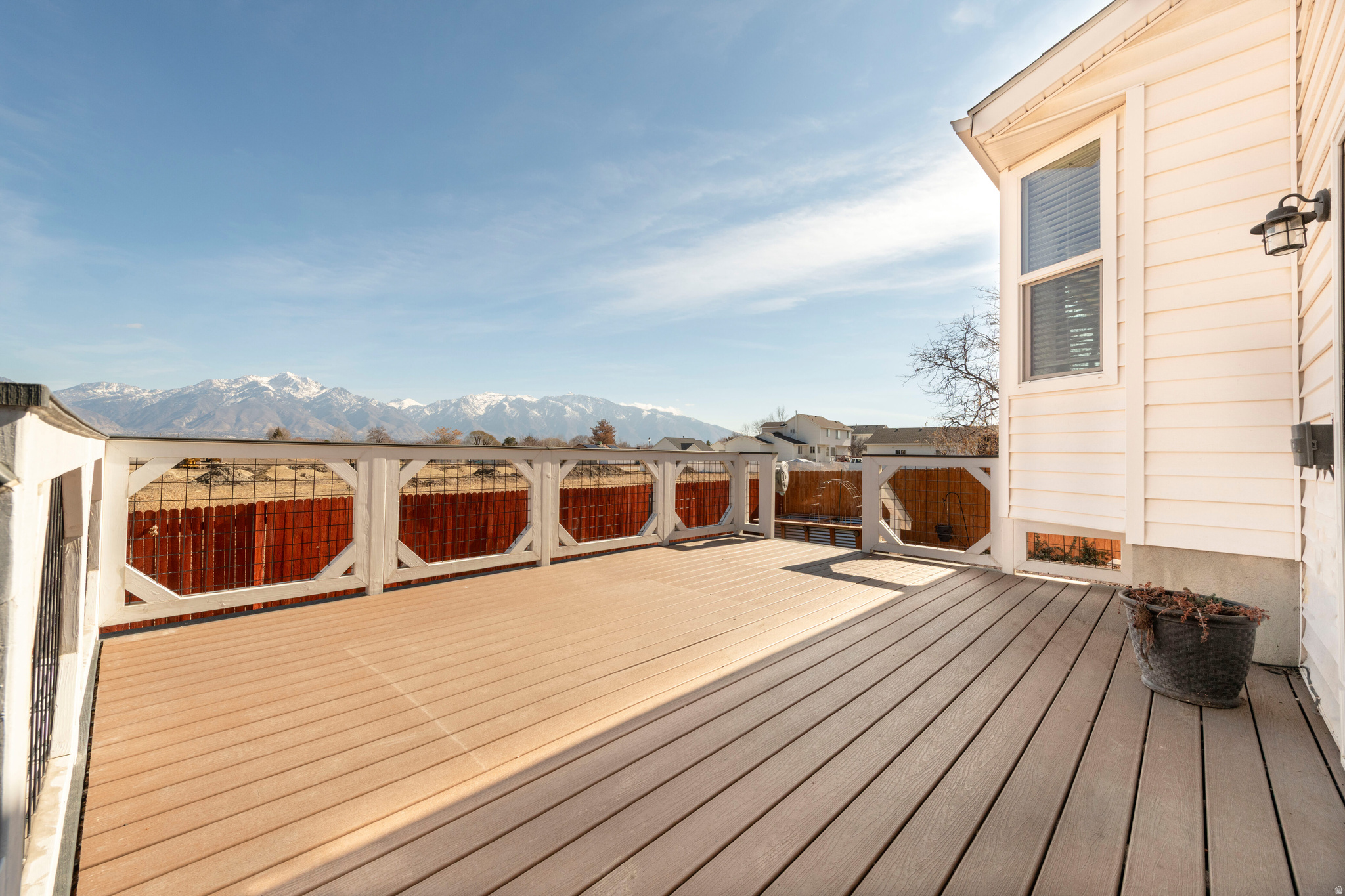 CRYSTAL RIDGE - Residential