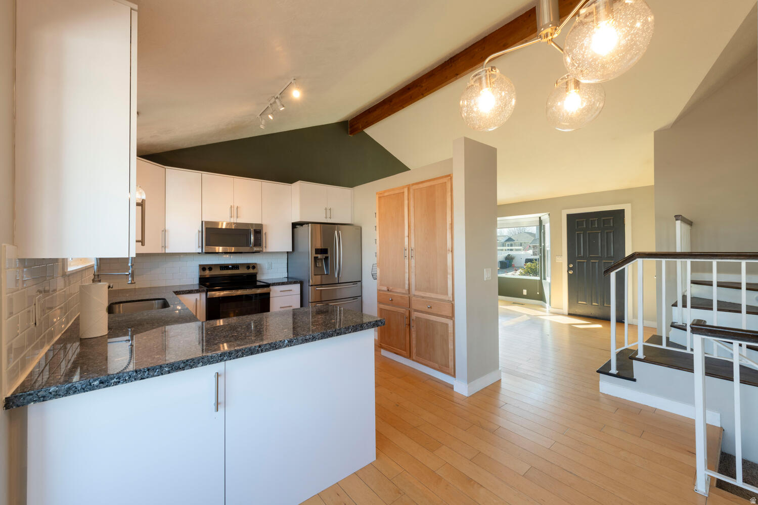 CRYSTAL RIDGE - Residential