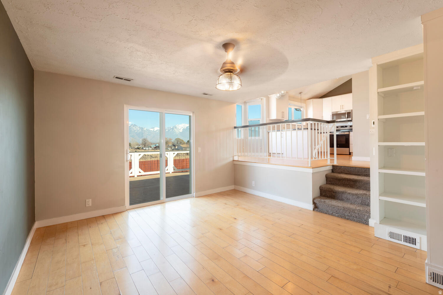 CRYSTAL RIDGE - Residential