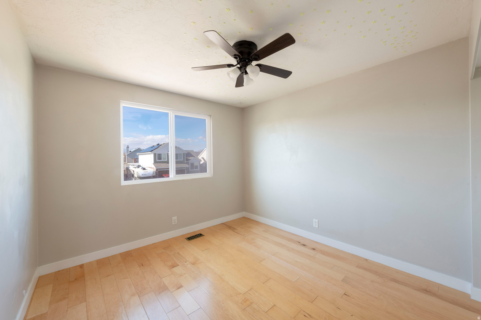 CRYSTAL RIDGE - Residential