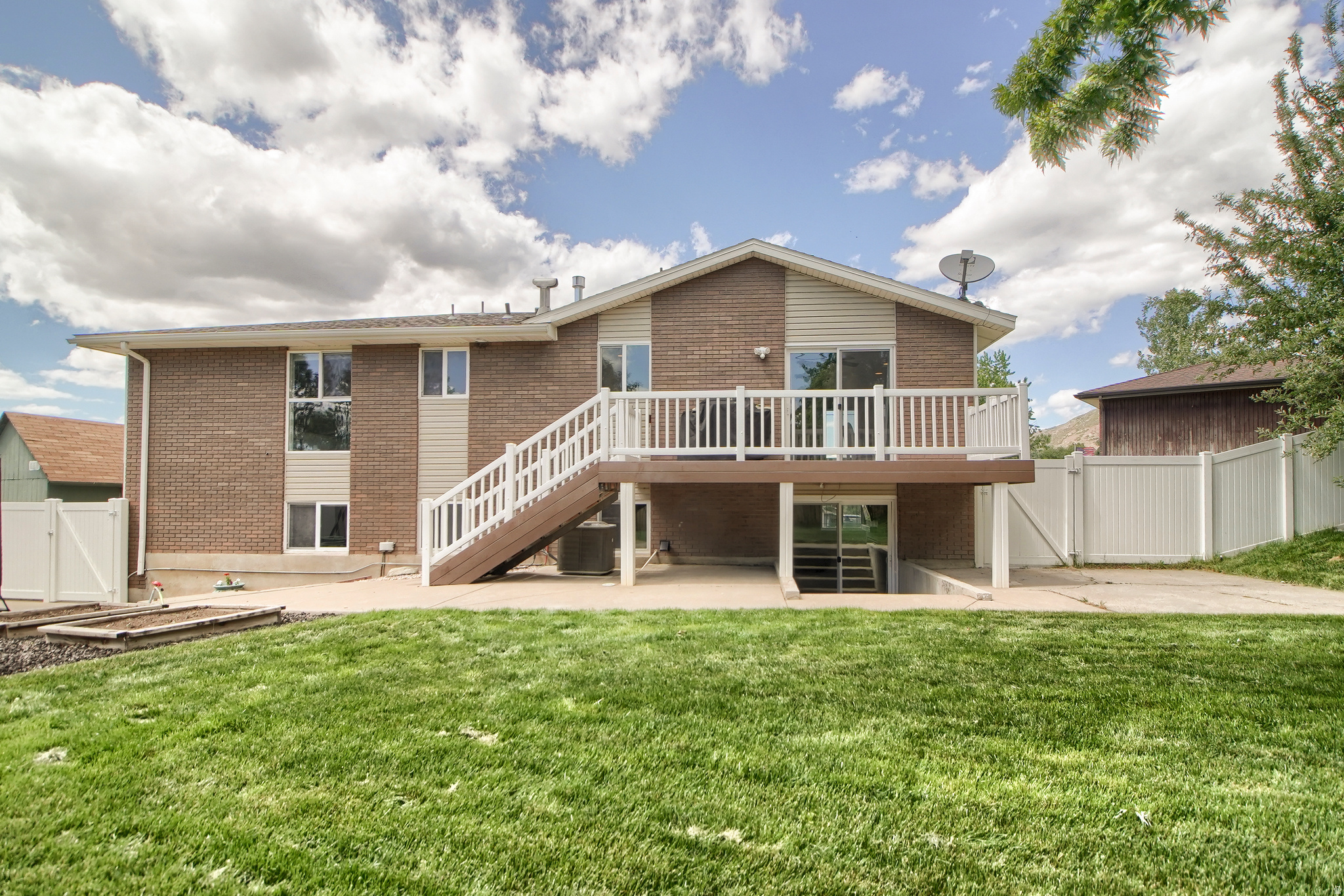 CENTENIAL ESTATES - Residential