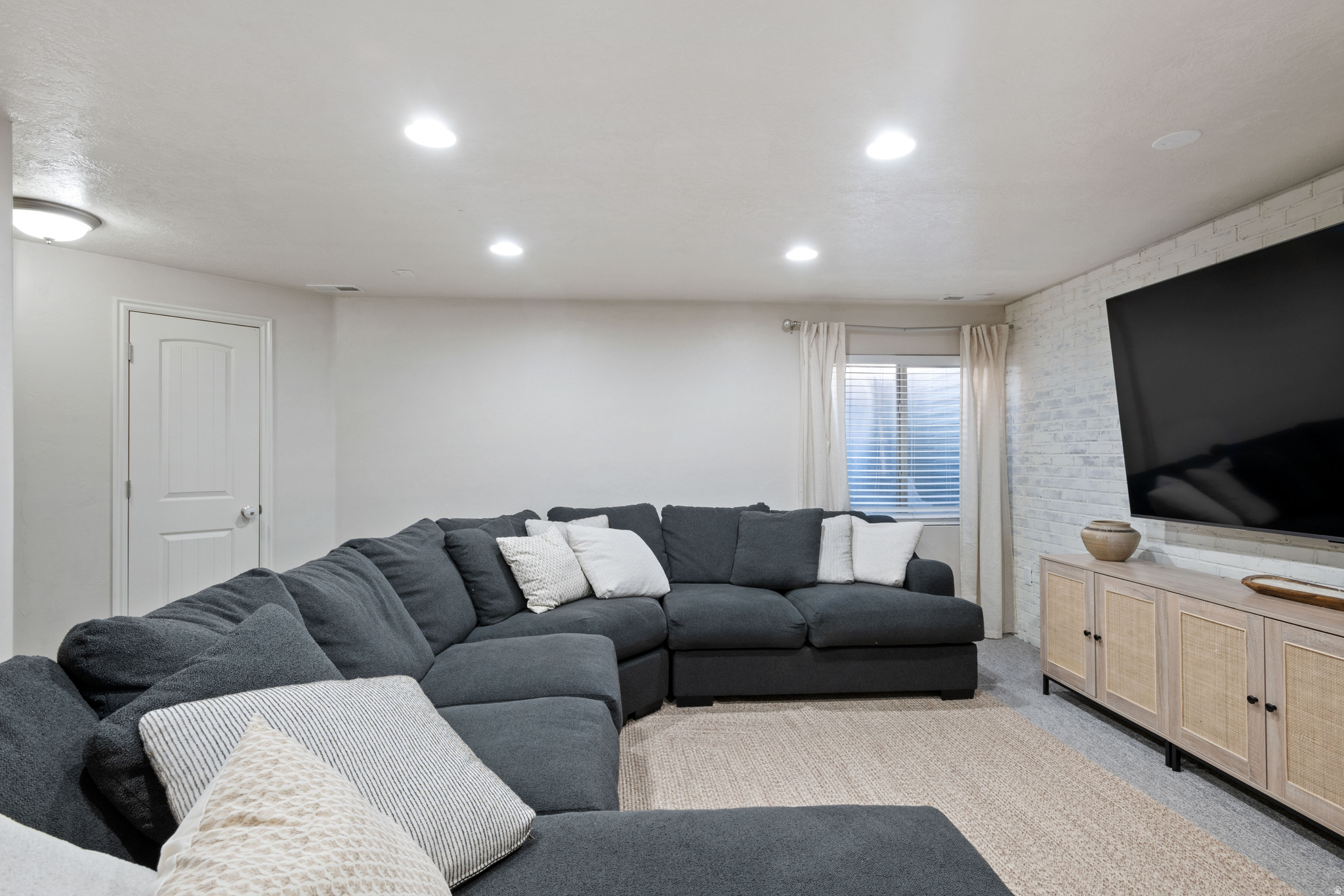 HARVEST HILLS PUD - Residential Income