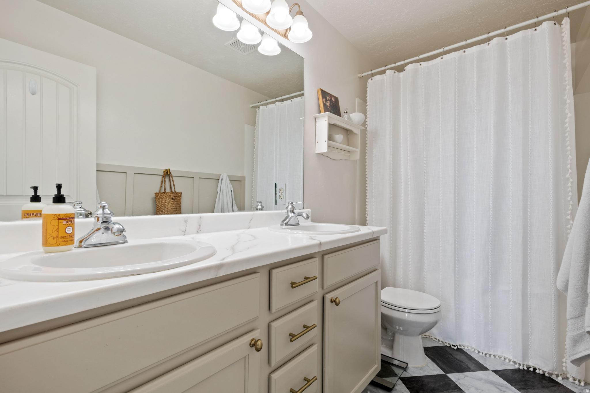 HARVEST HILLS PUD - Residential Income