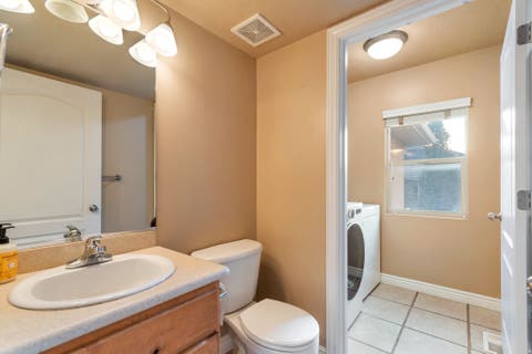 Tiny photo for 971 S KAYS DR, Kaysville, UT 84037 (MLS # 2176721)