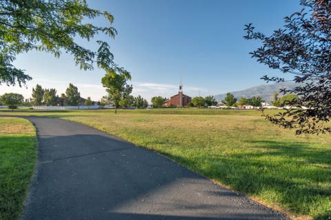Tiny photo for 971 S KAYS DR, Kaysville, UT 84037 (MLS # 2176721)