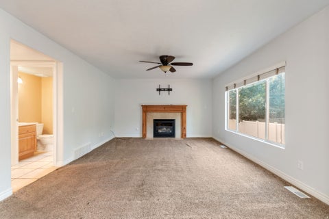 Tiny photo for 971 S KAYS DR, Kaysville, UT 84037 (MLS # 2176721)