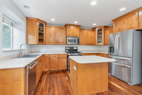 Tiny photo for 971 S KAYS DR, Kaysville, UT 84037 (MLS # 2176721)
