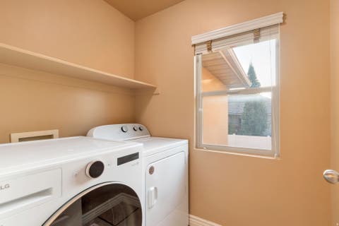 Tiny photo for 971 S KAYS DR, Kaysville, UT 84037 (MLS # 2176721)