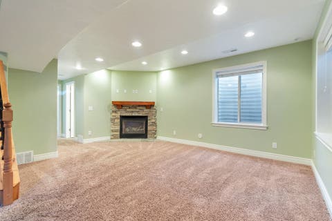 Tiny photo for 971 S KAYS DR, Kaysville, UT 84037 (MLS # 2176721)