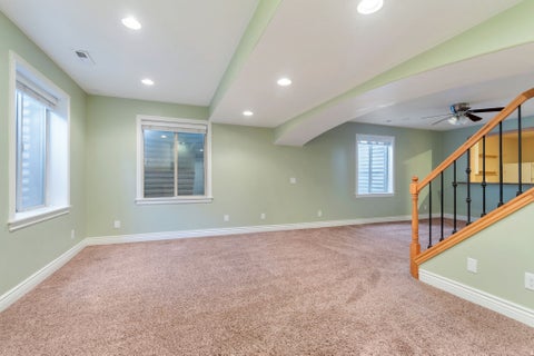 Tiny photo for 971 S KAYS DR, Kaysville, UT 84037 (MLS # 2176721)