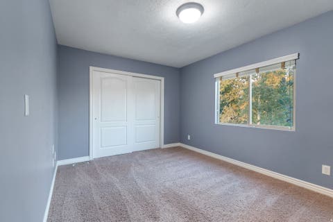 Tiny photo for 971 S KAYS DR, Kaysville, UT 84037 (MLS # 2176721)