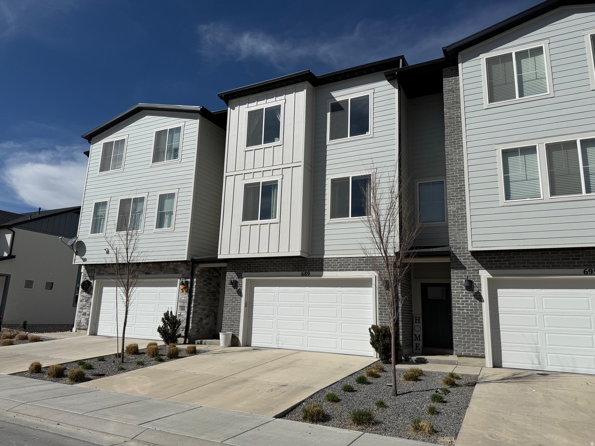 TOWNS AT BRYLEE FARMS - Residential