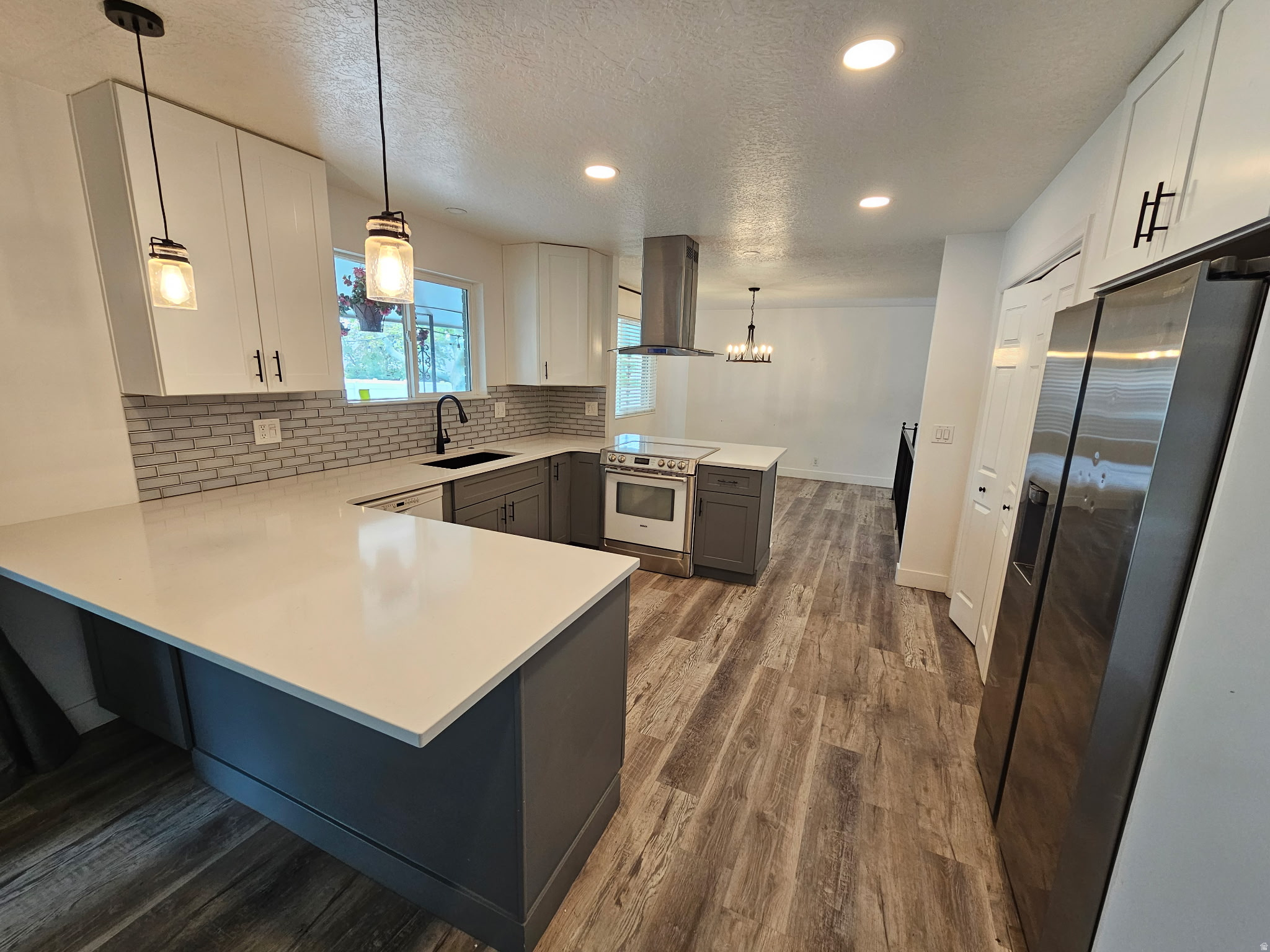 COTTONWOOD - Residential