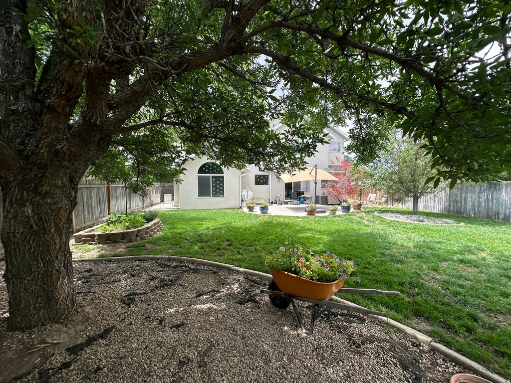 Photo of 11133 S CRESCENT VISTA LN LN, Sandy, UT 84070 (MLS # 2170420)
