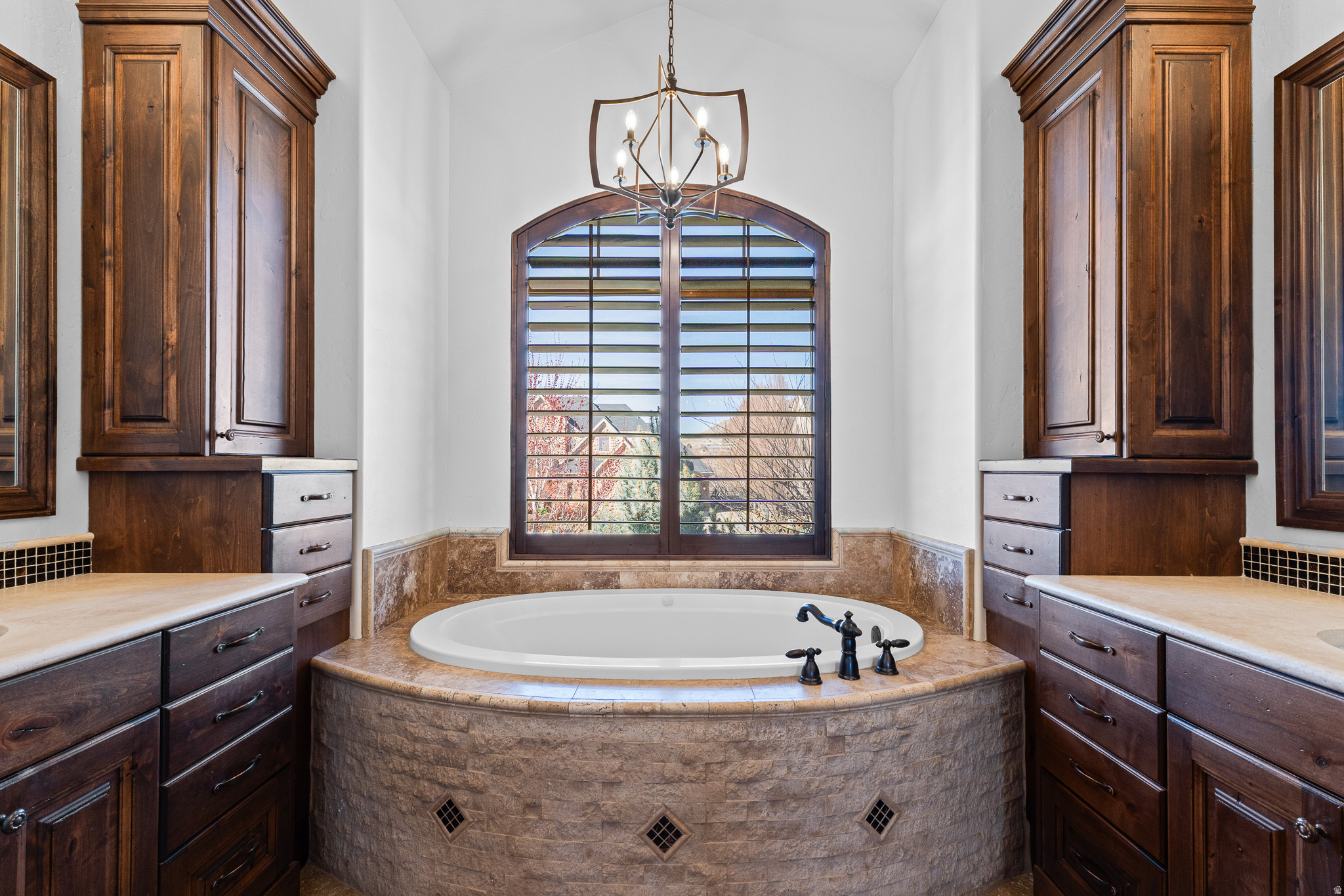 DEER RIDGE AT HIDDEN - Residential