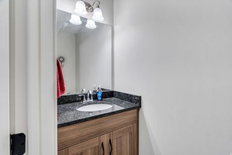 Tiny photo for 68 N 300 E, Santaquin, UT 84655 (MLS # 2149704)