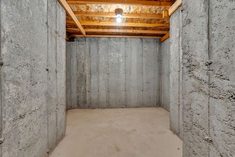 Tiny photo for 68 N 300 E, Santaquin, UT 84655 (MLS # 2149704)
