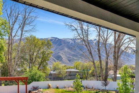 Tiny photo for 68 N 300 E, Santaquin, UT 84655 (MLS # 2149704)